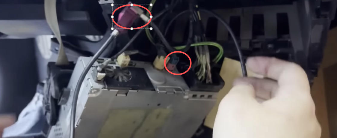 MINI R60 CarPlay LVDS-Anschluss