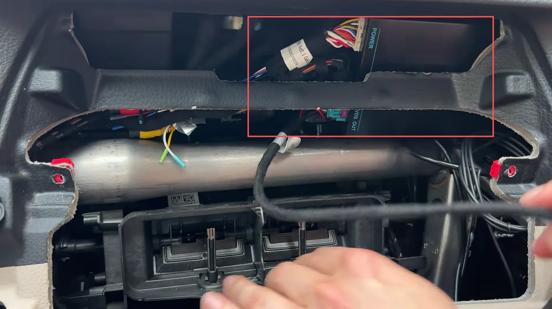 Einbauort des CarPlay-Moduls