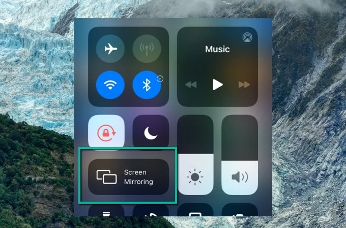 Öffnen Sie das Kontrollzentrum auf Ihrem iPhone, klicken Sie auf „Bildschirmspiegelung“ und dann auf „EC-Airplay“.