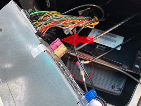 BMW 1er LVDS Bypass Verbindung