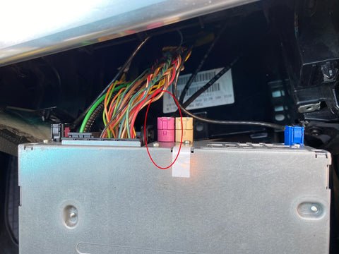 BMW 1er LVDS Stecker