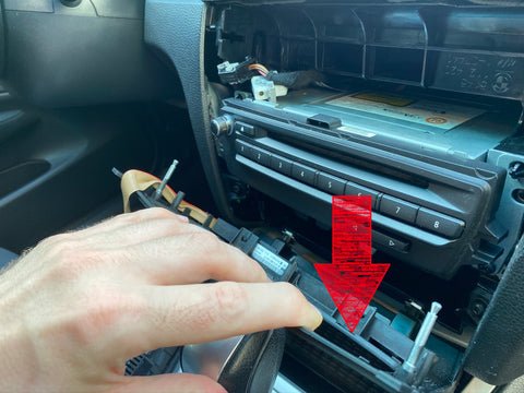 BMW 1er Abdeckung Ausbau