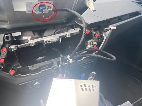 Installationsanleitung für BMW F40 CarPlay und Android Auto mit EVO-System
