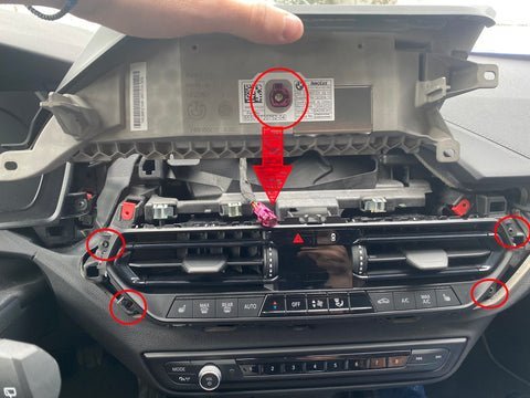 Installationsanleitung für BMW F40 CarPlay und Android Auto mit EVO-System