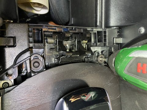 Torx Schrauben Mercedes GLC entfernen