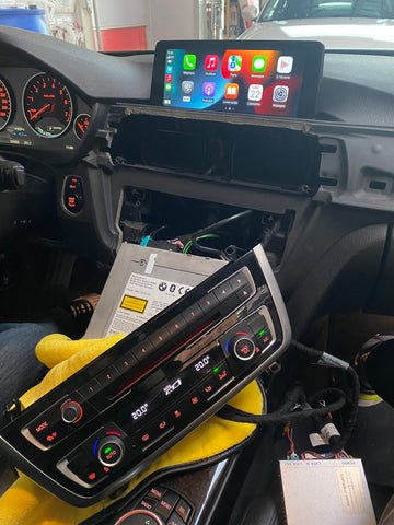Zugriff auf das CarPlay-Menü