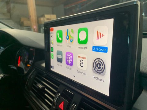 Audi A6/A7 MMI-Bildschirm zeigt Apple CarPlay Navigation mit Karten-App nach erfolgreicher Nachrüstung