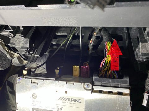断开宝马 f20 GPS 汽车收音机