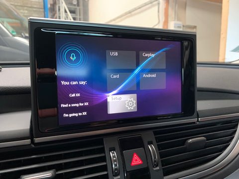 MMI-Bildschirm im Audi A6/A7 zeigt erfolgreich das CarPlay-Menü nach erfolgreicher Installation