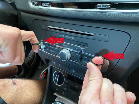 Entriegeln des Radios